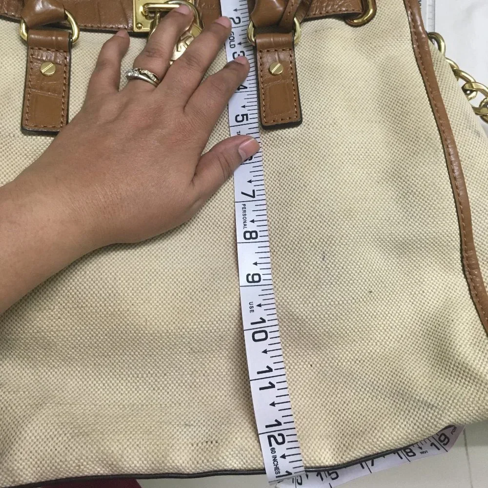 At best price: Authentic Michael Kors Hamilton NS Canvas/ Leather Tote - Picture 5 of 16